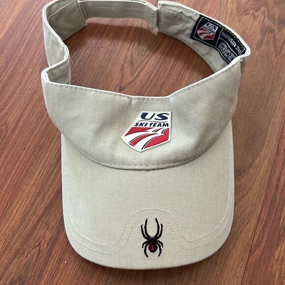 Marquis Jet Accessories - US ski team 2002 spyder visor beige  vintage